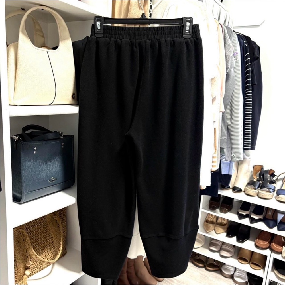 Relaxed Cropped Tulip-Hem lounge Pants - Picture 3 of 4